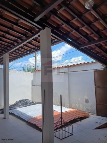 Casa para Venda em Alagoinhas, Alagoinhas Velha, 3 dormitórios, 3 suítes, 2 banheiros, 1 v