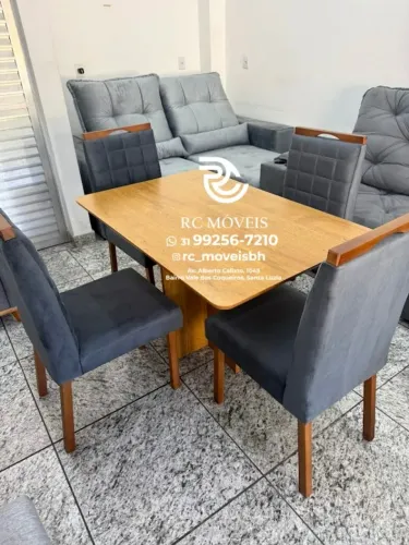 Mesa de jantar 1,20x0,80 tampo Amadeirado + 4 Cadeiras Madeira maciça