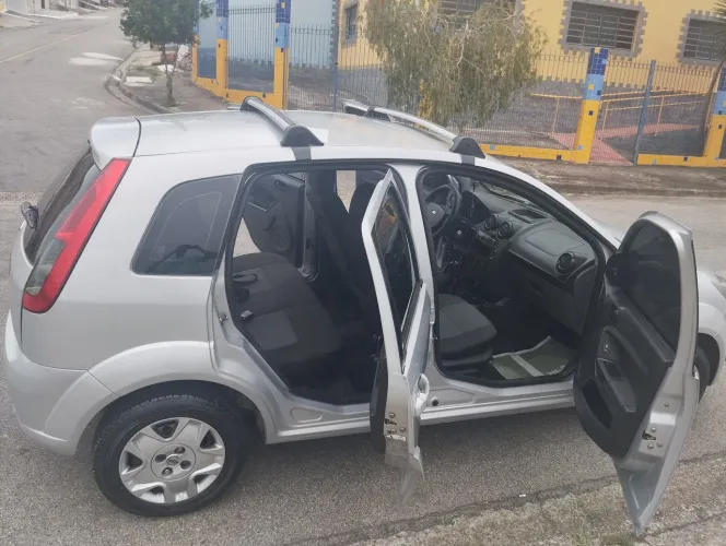 Ford Fiesta S 1.0 8V Flex 5P 2014