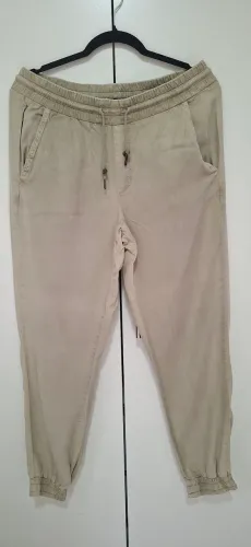 Calça Zara Tam M tecido tipo linho