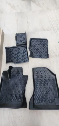 Tapetes de plástico Jeep Compass 