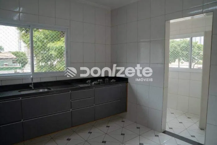 Sobrado à venda em Santo André (Vila Alzira) | 2 suítes | 150m² | 5 vagas