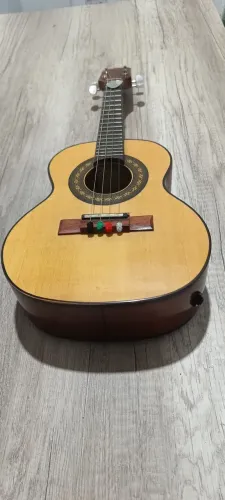 Vendo Cavaquinho rozini estudante