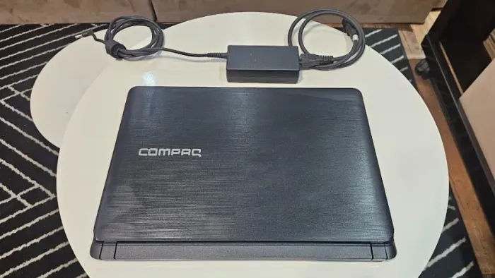 Notebook Compaq WINDOWS 11