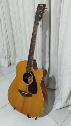 Violão Yamaha FGX 720