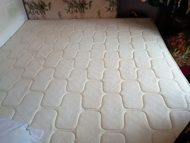 Cama king