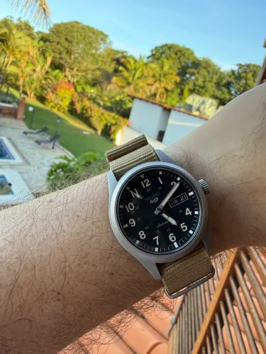 Relógio Seiko 5 Field 39mm - SRPG35B1