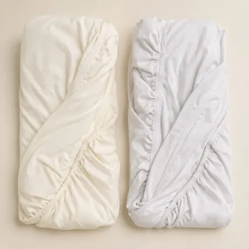 Lote com 2 Saias de Cama Casal, uma branca e uma creme - DESAPEGO