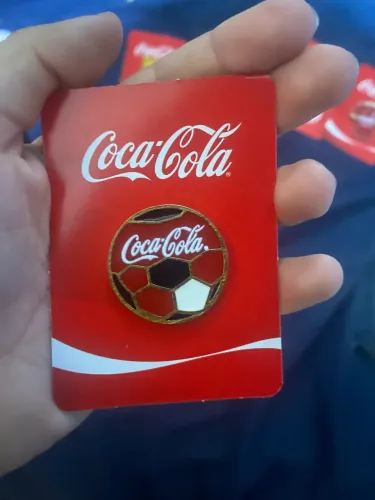 Pin Coca Cola copa - Bola