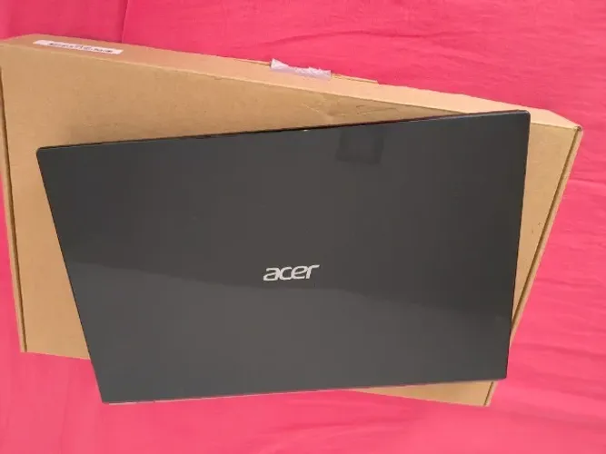 Notebook Acer Aspire i7 18 polegadas