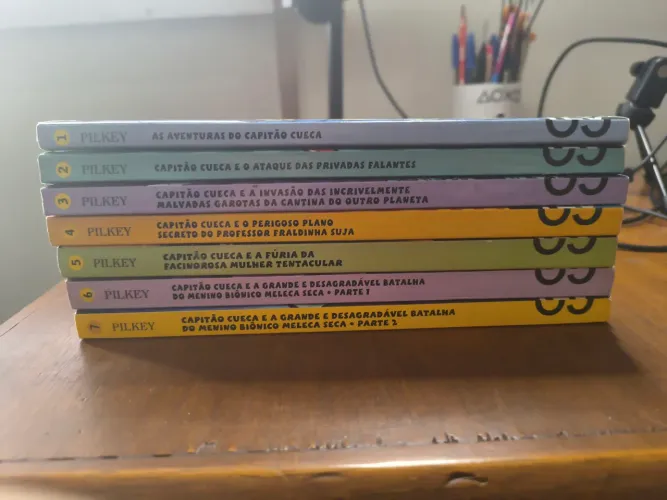 Coleção HQ capitão cueca, volumes de 1 a 7 da editora cosac naify