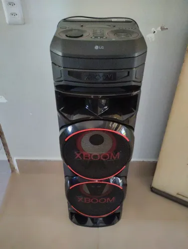 Vende se sim LG super novo