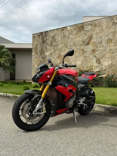 S1000r