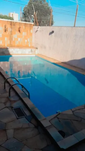 Piscineiro Limpeza e manutenção de piscina