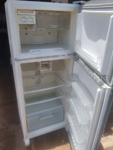 Geladeira Brastemp 220v