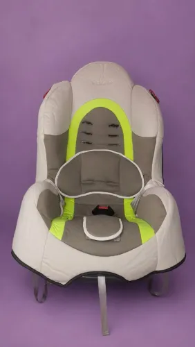 CADEIRINHA DE CARRO