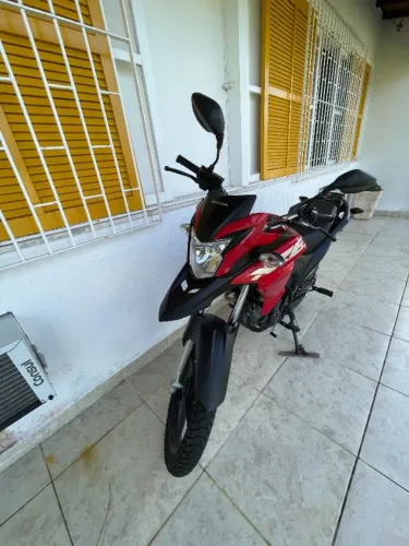 XRE 190 ABS 2023/2024 - 35.000Km - Segundo dono. Moto de estrada.