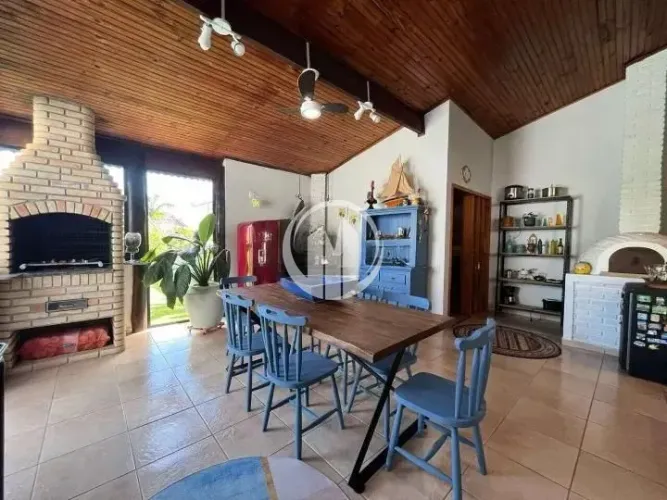 Casa à venda com 3 dormitórios sendo 1 suite master - Condominio Tereza Cristina