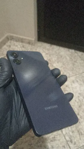 Samsung A06 