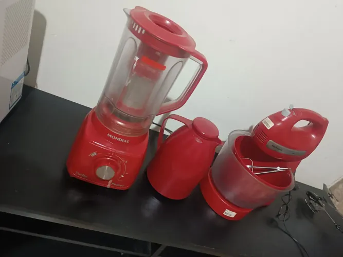 Kit 3 peças garrafa de café batedeira e lidificador ótimo estado funciona perfeitamente