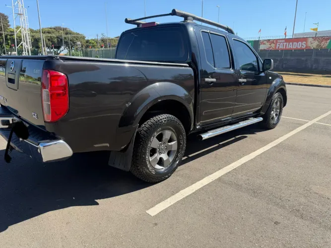 Nissan Frontier XE CD 4X4 2.5 TB Diesel 2011