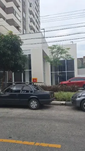 Vitrine de Alto Impacto Térreo + Mezanino junto à Radial Leste (900 m²)