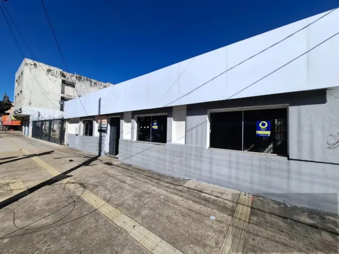 CASA COMERCIAL DE 220M² NA RUA 74
