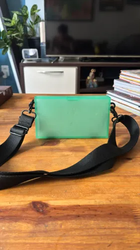 Bolsa acrílico Zara