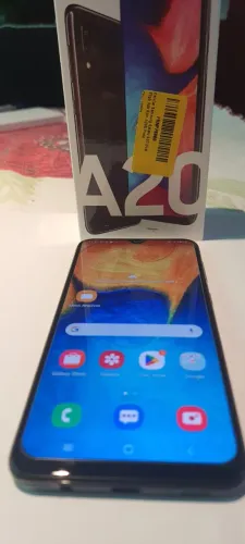 Celular sansung A20 32g 3g ram Conservado