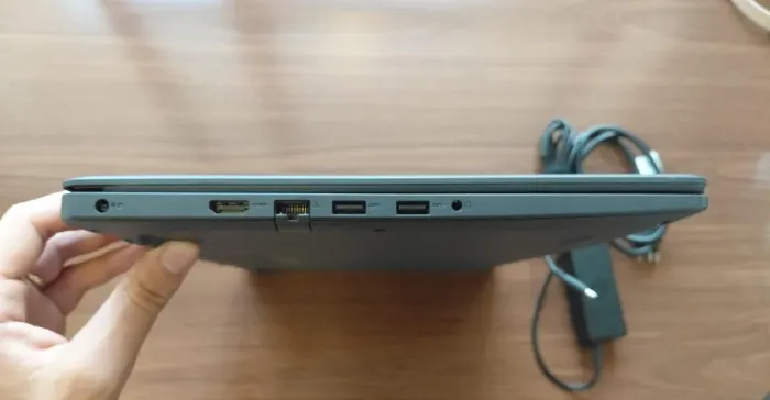 Notebook Dell Inspiron 3501 - Excelente Estado