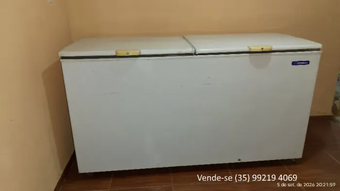 Vende-se freezer