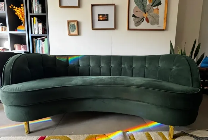 Sofá Westwing em Veludo Verde