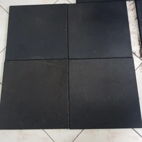 VENDO 4 TAPETES EMBORRACHADOS PARA TREINOS