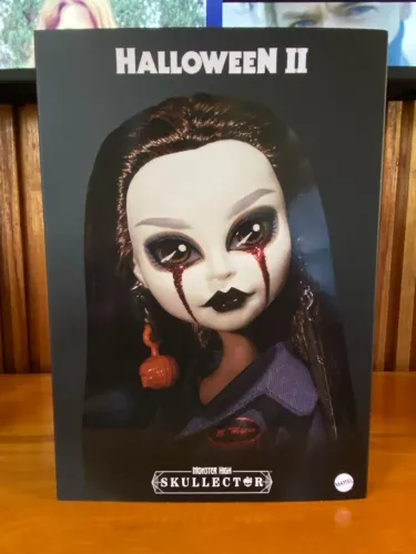 Boneca monster High skullector