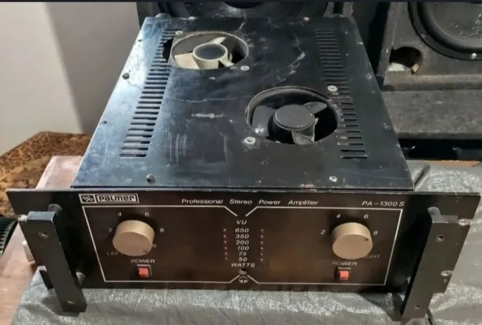 AMPLIFICADOR PROFISSIONAL. PALMER P.A 1300