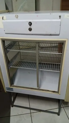 Balcão seco caixa<br>500,00<br>Forno<br>1,800,00<br>Estuda nova na cx <br>5