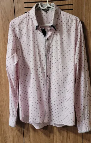 Camisa Versani rosa tamanho G pequeno