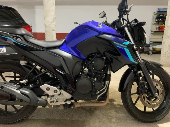Vendo fz25 24