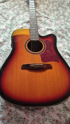 Vendo esse violão Stirnberg 