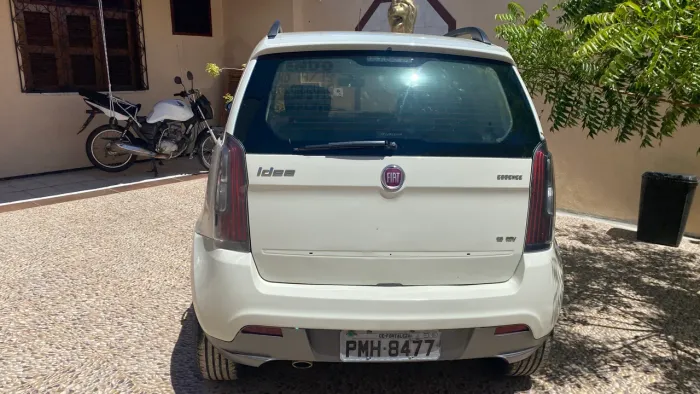 Fiat Idea Essence 1.6 Flex 16V 5P 2015
