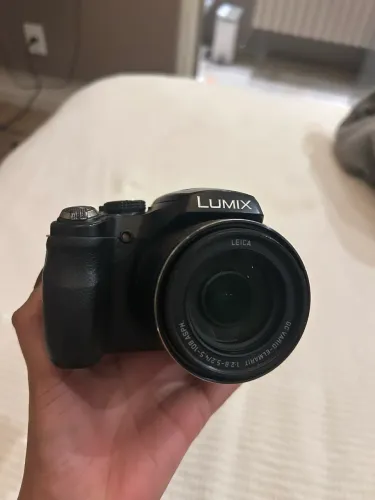 Câmera panasonic lumix dmc-fz60