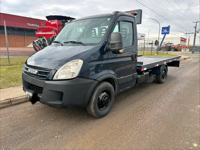 Plataforma guincho Iveco 2009