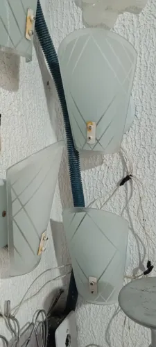 4 Lindas arandelas em vidros lapidados