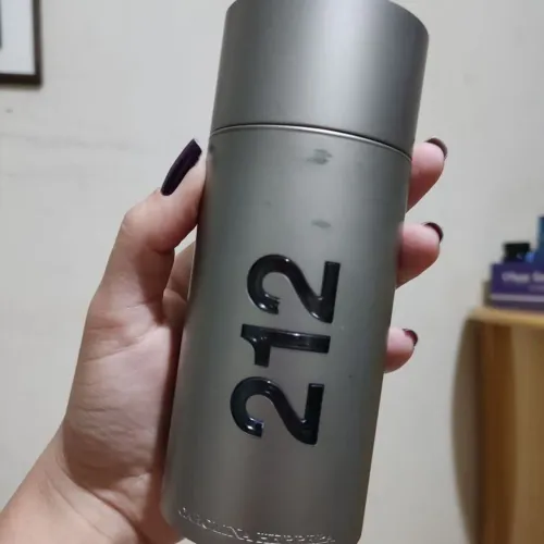 FRASCO PERFUME 212 MEN CAROLINA HERRERA 200ML