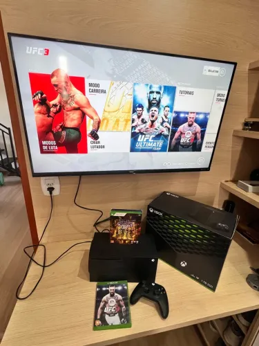 X Box Séries X - 1tb Ssd + controle + 2 jogos + caixa