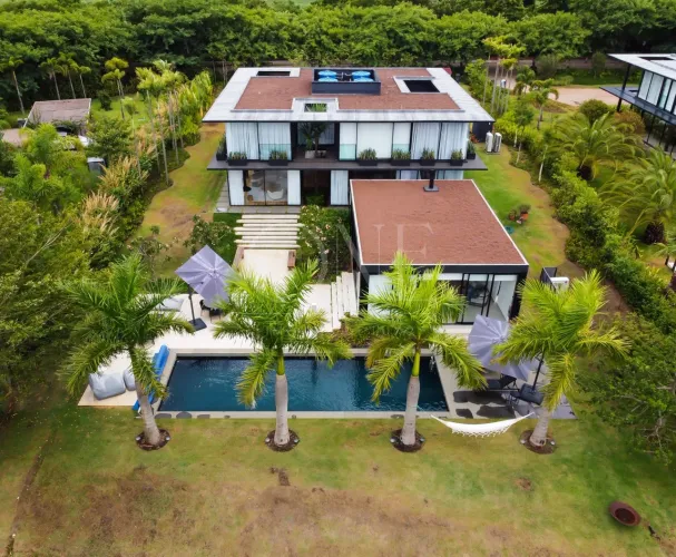 Casa de Condomínio / Fazenda Boa Vista