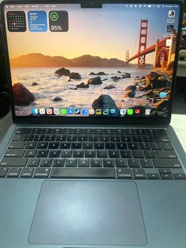 MacBook Air M3 24 GB de RAM - 1 Pixel Morto / Ainda na Garantia do Produto