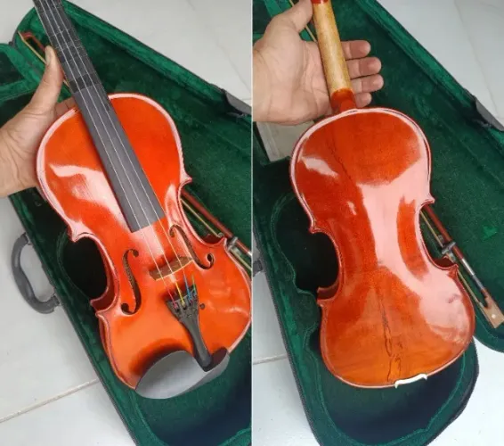 VIOLINO MUITO NOVO