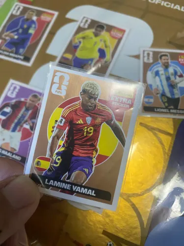 Figurinhas da copa vendo ou troco