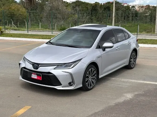 Toyota Corolla Altis Prem. Hybrid 1.8 Flex AUT 2023